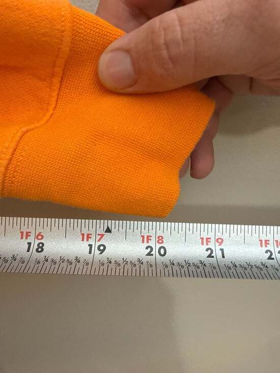 Nike - Picture 4 of 4